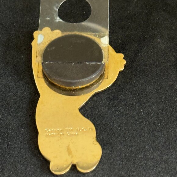 Vintage Casper the Friendly Ghost Enamel Souvenir Fridge Magnet - Picture 6 of 11